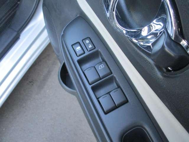 �W���h�A���b�N�{�^����E�B���h�E���b�N�{�^���A�e�h�A�̓p���[�E�B���h�E�t���ł��I