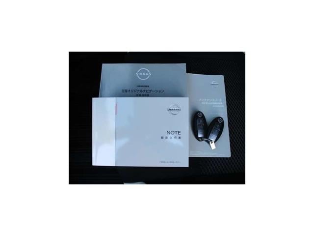 �e��戵�������⃁���e�i���X�m�[�g�������I�܂��A�茳�ɂ��邾���ŁA�h�A�̊J���E�{���A�{�^�������������ŃG���W���̎n���E��~���o����A�ƂĂ��֗��ȃC���e���W�F���g�L�[�I