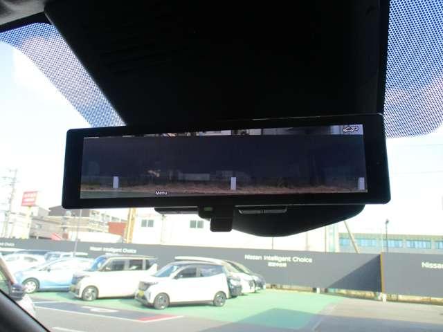 セレナ ２．０　ハイウェイスターＶ　日産純正メーカーナビ　プロパイロット　地上デジタル　ＬＫＡ　追従クルーズ　アイドリングＳ　スマートキー＆プッシュスタート　両側自動ドア　ＬＥＤヘッドライト　３列シート　Ｂカメラ　ワンオーナー　ドラレコ（28枚目）