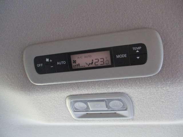 セレナ ２．０　ハイウェイスターＶ　日産純正メーカーナビ　プロパイロット　地上デジタル　ＬＫＡ　追従クルーズ　アイドリングＳ　スマートキー＆プッシュスタート　両側自動ドア　ＬＥＤヘッドライト　３列シート　Ｂカメラ　ワンオーナー　ドラレコ（54枚目）