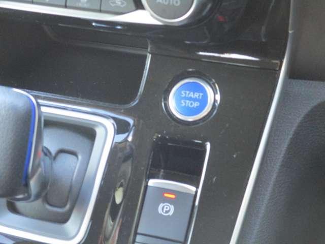 セレナ １．２　ｅ－ＰＯＷＥＲ　ハイウェイスター　パナソニック製１０インチメモリーナビ　衝突軽減ブレーキシステム　カーテンエアバック　３列シート　レーンキープ　ＡＣＣ　ＬＥＤライト　ワンオーナー　アルミ　バックモニター　ＥＴＣ　盗難防止　エアバッグ（13枚目）