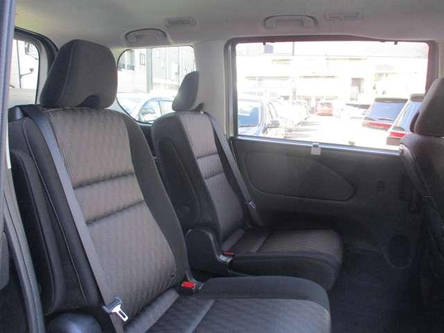 セレナ １．２　ｅ－ＰＯＷＥＲ　ハイウェイスター　パナソニック製１０インチメモリーナビ　衝突軽減ブレーキシステム　カーテンエアバック　３列シート　レーンキープ　ＡＣＣ　ＬＥＤライト　ワンオーナー　アルミ　バックモニター　ＥＴＣ　盗難防止　エアバッグ（38枚目）