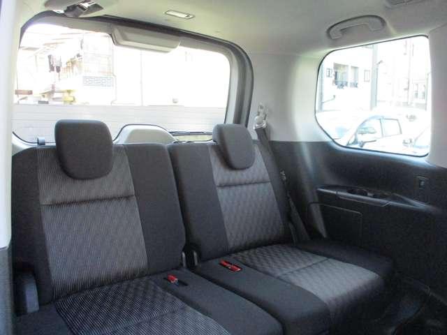 セレナ １．２　ｅ－ＰＯＷＥＲ　ハイウェイスター　パナソニック製１０インチメモリーナビ　衝突軽減ブレーキシステム　カーテンエアバック　３列シート　レーンキープ　ＡＣＣ　ＬＥＤライト　ワンオーナー　アルミ　バックモニター　ＥＴＣ　盗難防止　エアバッグ（39枚目）