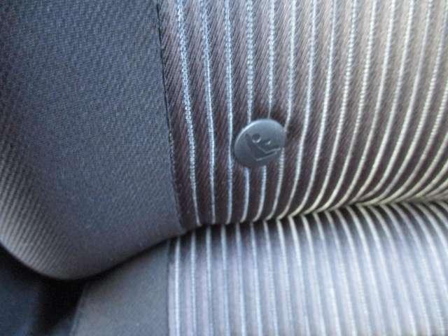 セレナ １．２　ｅ－ＰＯＷＥＲ　ハイウェイスター　パナソニック製１０インチメモリーナビ　衝突軽減ブレーキシステム　カーテンエアバック　３列シート　レーンキープ　ＡＣＣ　ＬＥＤライト　ワンオーナー　アルミ　バックモニター　ＥＴＣ　盗難防止　エアバッグ（46枚目）