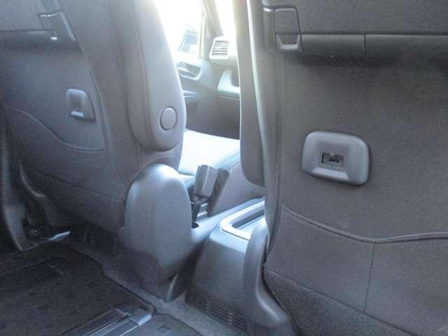 セレナ １．２　ｅ－ＰＯＷＥＲ　ハイウェイスター　パナソニック製１０インチメモリーナビ　衝突軽減ブレーキシステム　カーテンエアバック　３列シート　レーンキープ　ＡＣＣ　ＬＥＤライト　ワンオーナー　アルミ　バックモニター　ＥＴＣ　盗難防止　エアバッグ（49枚目）