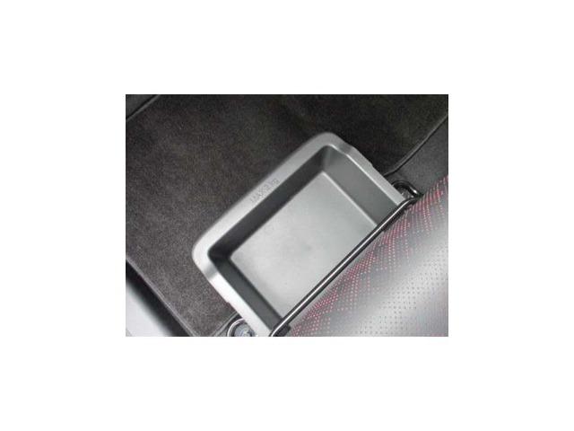 デイズ ６６０　ハイウェイスターＧターボ　プロパイロット　エディショ　日産純正メモリーナビ　地デジＴＶ　アイドリングＳ　スマキー　ＡＨＢ　追従クルコン　パワーステアリング　車線逸脱　ＥＴＣ　ＬＥＤ　元試乗車　メモリーナビゲーション　盗難防止装置　オートエアコン　ドラレコ（40枚目）