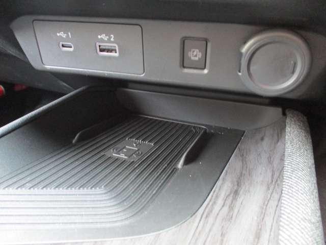 オーラ １．２　Ｇ　レザーエディション　日産純正メーカーナビ　プロパイロット　シートヒータ　スマ－トキ－　盗難防止装置　ＥＴＣ車載器　ＡＨＢ　元試乗車　ＬＥＤライト　ナビ＆ＴＶ　追従式クルーズコントロール　レーンキープ　アルミホイール（17枚目）