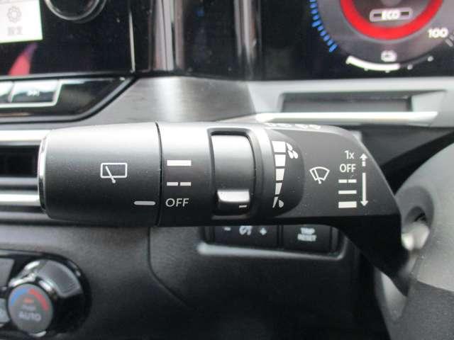 オーラ １．２　Ｇ　レザーエディション　日産純正メーカーナビ　プロパイロット　シートヒータ　スマ－トキ－　盗難防止装置　ＥＴＣ車載器　ＡＨＢ　元試乗車　ＬＥＤライト　ナビ＆ＴＶ　追従式クルーズコントロール　レーンキープ　アルミホイール（22枚目）