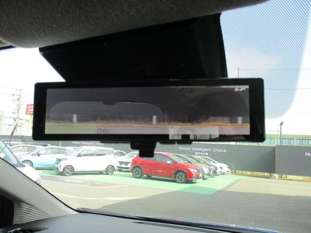 オーラ １．２　Ｇ　レザーエディション　日産純正メーカーナビ　プロパイロット　シートヒータ　スマ－トキ－　盗難防止装置　ＥＴＣ車載器　ＡＨＢ　元試乗車　ＬＥＤライト　ナビ＆ＴＶ　追従式クルーズコントロール　レーンキープ　アルミホイール（27枚目）