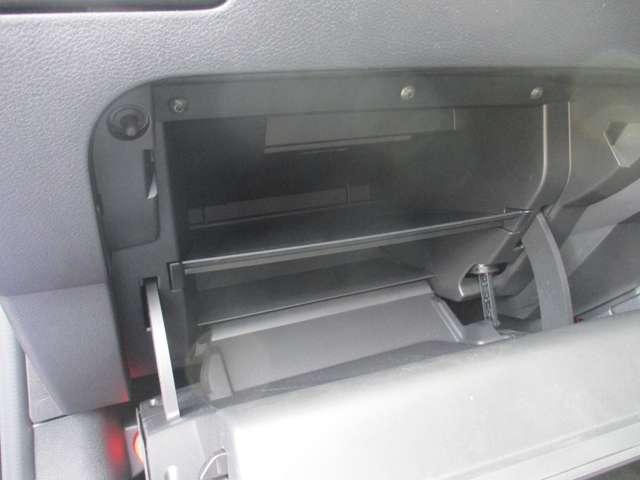 オーラ １．２　Ｇ　レザーエディション　日産純正メーカーナビ　プロパイロット　シートヒータ　スマ－トキ－　盗難防止装置　ＥＴＣ車載器　ＡＨＢ　元試乗車　ＬＥＤライト　ナビ＆ＴＶ　追従式クルーズコントロール　レーンキープ　アルミホイール（37枚目）