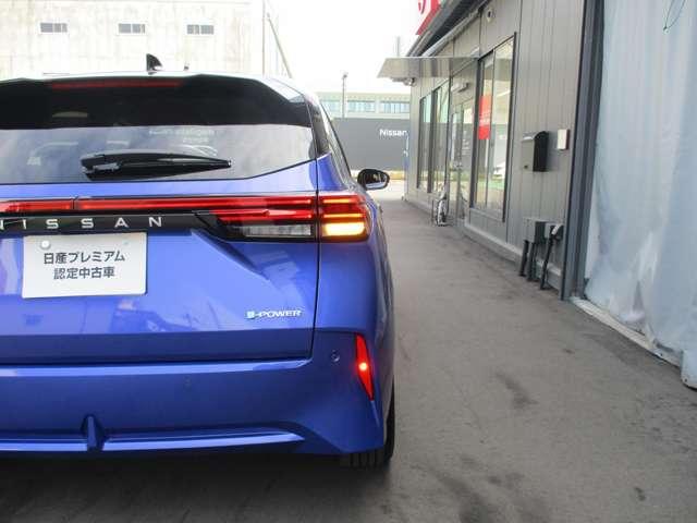 オーラ １．２　Ｇ　レザーエディション　日産純正メーカーナビ　プロパイロット　シートヒータ　スマ－トキ－　盗難防止装置　ＥＴＣ車載器　ＡＨＢ　元試乗車　ＬＥＤライト　ナビ＆ＴＶ　追従式クルーズコントロール　レーンキープ　アルミホイール（56枚目）