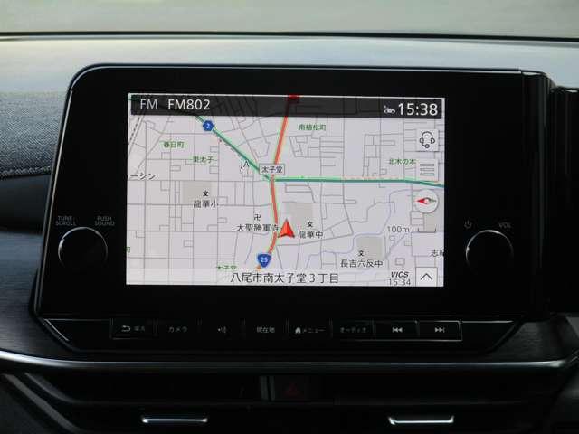 オーラ １．２　Ｇ　レザーエディション　日産純正メーカーナビ　プロパイロット　スマ－トキ－　整備記録簿　盗難防止装置　ＥＴＣ車載器　ＡＨＢ　元試乗車　ＬＥＤライト　ナビ＆ＴＶ　追従式クルーズコントロール　レーンキープ　アルミホイール　ＡＢＳ（5枚目）