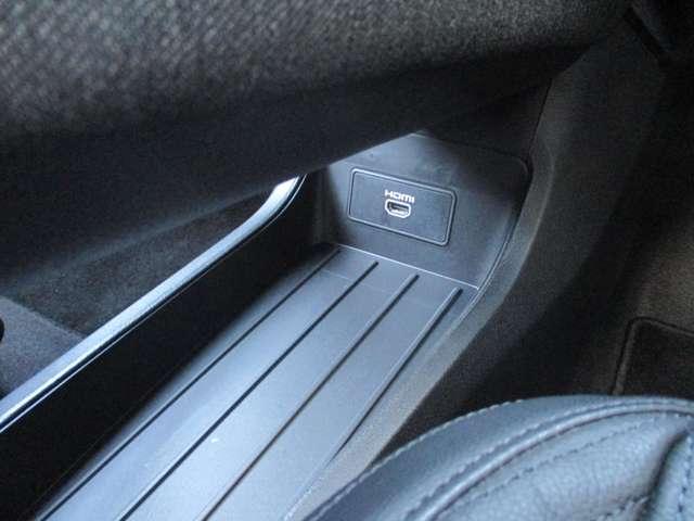 オーラ １．２　Ｇ　レザーエディション　日産純正メーカーナビ　プロパイロット　スマ－トキ－　整備記録簿　盗難防止装置　ＥＴＣ車載器　ＡＨＢ　元試乗車　ＬＥＤライト　ナビ＆ＴＶ　追従式クルーズコントロール　レーンキープ　アルミホイール　ＡＢＳ（19枚目）