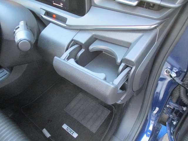 オーラ １．２　Ｇ　レザーエディション　日産純正メーカーナビ　プロパイロット　スマ－トキ－　整備記録簿　盗難防止装置　ＥＴＣ車載器　ＡＨＢ　元試乗車　ＬＥＤライト　ナビ＆ＴＶ　追従式クルーズコントロール　レーンキープ　アルミホイール　ＡＢＳ（32枚目）