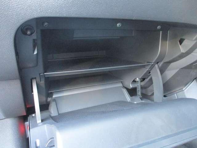 オーラ １．２　Ｇ　レザーエディション　日産純正メーカーナビ　プロパイロット　スマ－トキ－　整備記録簿　盗難防止装置　ＥＴＣ車載器　ＡＨＢ　元試乗車　ＬＥＤライト　ナビ＆ＴＶ　追従式クルーズコントロール　レーンキープ　アルミホイール　ＡＢＳ（40枚目）