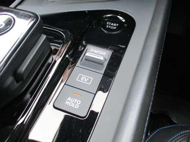 �I�[�g�u���[�L�z�[���h�͐M���҂����Ƀu���[�L��ێ����Ă����̂Ń����b�N�X�ł��܂�