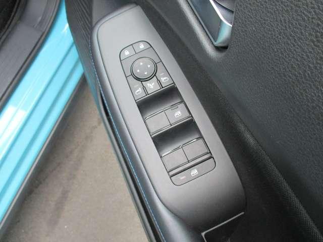 �W���h�A���b�N�{�^����E�B���h�E���b�N�{�^���A�e�h�A�̓p���[�E�B���h�E�t���ł��I