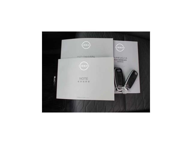 �e��戵�������⃁���e�i���X�m�[�g�������I�܂��A�茳�ɂ��邾���ŁA�h�A�̊J���E�{���A�{�^�������������ŃG���W���̎n���E��~���o����A�ƂĂ��֗��ȃC���e���W�F���g�L�[�I