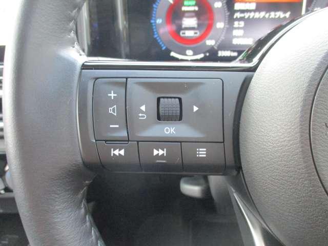 オーラ １．２　Ｇ　レザーエディション　日産純正メモリーナビ　プロパイロット　スマ－トキ－　整備記録簿　盗難防止装置　ＥＴＣ車載器　ＡＨＢ　元試乗車　ナビ　追従式クルーズコントロール　レーンキープ　アルミホイール　エアバッグ　エアコン（23枚目）