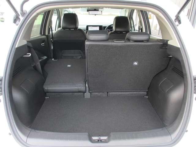 オーラ １．２　Ｇ　レザーエディション　日産純正メモリーナビ　プロパイロット　スマ－トキ－　整備記録簿　盗難防止装置　ＥＴＣ車載器　ＡＨＢ　元試乗車　ナビ　追従式クルーズコントロール　レーンキープ　アルミホイール　エアバッグ　エアコン（46枚目）