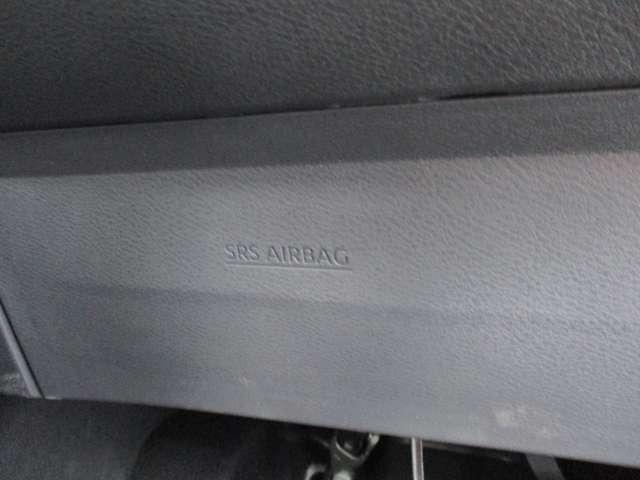 オーラ １．２　Ｇ　レザーエディション　日産純正メモリーナビ　プロパイロット　スマ－トキ－　整備記録簿　盗難防止装置　ＥＴＣ車載器　ＡＨＢ　元試乗車　ナビ　追従式クルーズコントロール　レーンキープ　アルミホイール　エアバッグ　エアコン（49枚目）