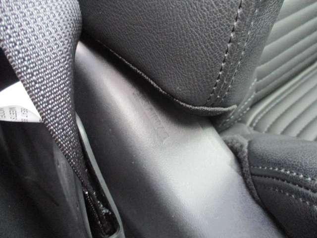 オーラ １．２　Ｇ　レザーエディション　日産純正メモリーナビ　プロパイロット　スマ－トキ－　整備記録簿　盗難防止装置　ＥＴＣ車載器　ＡＨＢ　元試乗車　ナビ　追従式クルーズコントロール　レーンキープ　アルミホイール　エアバッグ　エアコン（50枚目）