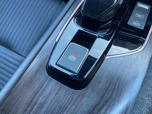 オーラ １．２　Ｇ　レザーエディション　プロパイロット　サイド・カーテンエアバック　衝突被害軽減ブレーキ　踏み間違い防止　アラウンドモニター　ＥＴＣ２．０　純正メーカーナビ　電動シート　ＬＥＤヘッドライト　スマートルームミラー（16枚目）