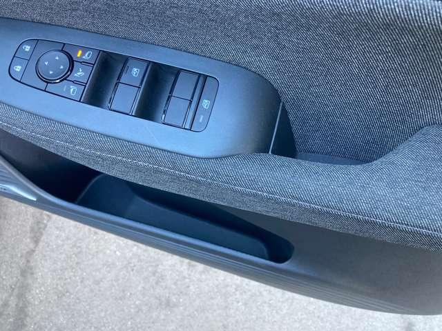 オーラ １．２　Ｇ　レザーエディション　プロパイロット　サイド・カーテンエアバック　衝突被害軽減ブレーキ　踏み間違い防止　アラウンドモニター　ＥＴＣ２．０　純正メーカーナビ　電動シート　ＬＥＤヘッドライト　スマートルームミラー（39枚目）