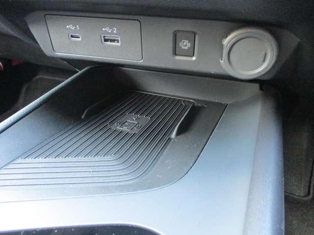 ���C�����X�[�d�ɂ��Ή����Ă��܂��̂ŃX�}�z�̏[�d���X�}�[�g�ł�