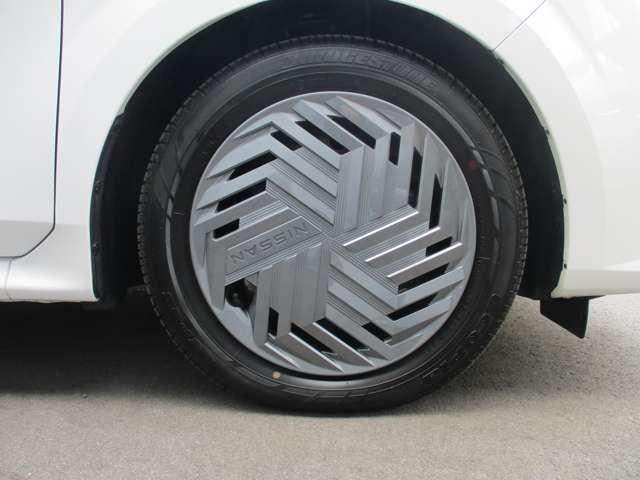 �f�U�C���̗ǂ������t���z�C�[���J�o�[�A�^�C���T�C�Y�͂P�W�T�^�U�O�q�P�U�ɂȂ�܂�