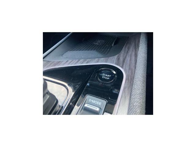 オーラ １．２　Ｇ　プロパイロット　サイド・カーテンエアバック　衝突被害軽減ブレーキ　踏み間違い防止　アラウンドモニター　ＬＥＤヘッドライト　純正メモリーナビ　ＥＴＣ２．０　インテリキー　スマートミラー　ＳＯＳコール（13枚目）