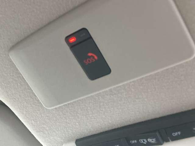 オーラ １．２　Ｇ　プロパイロット　サイド・カーテンエアバック　衝突被害軽減ブレーキ　踏み間違い防止　アラウンドモニター　ＬＥＤヘッドライト　純正メモリーナビ　ＥＴＣ２．０　インテリキー　スマートミラー　ＳＯＳコール（32枚目）