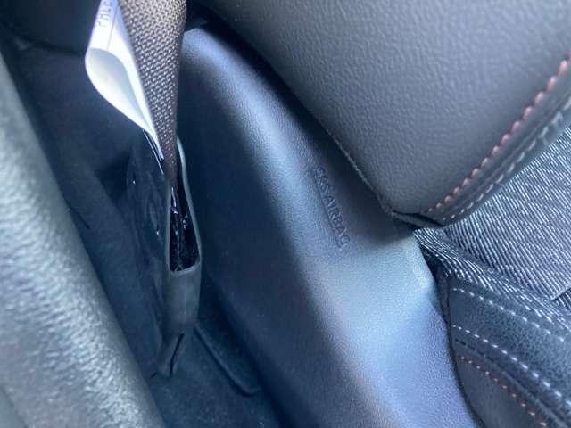 オーラ １．２　Ｇ　プロパイロット　サイド・カーテンエアバック　衝突被害軽減ブレーキ　踏み間違い防止　アラウンドモニター　ＬＥＤヘッドライト　純正メモリーナビ　ＥＴＣ２．０　インテリキー　スマートミラー　ＳＯＳコール（52枚目）