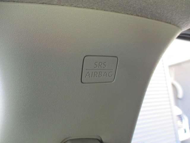 �T�C�h���J�[�e���G�A�o�b�N�ő�������̏Փˎ���������J�o�[���Ă���܂�