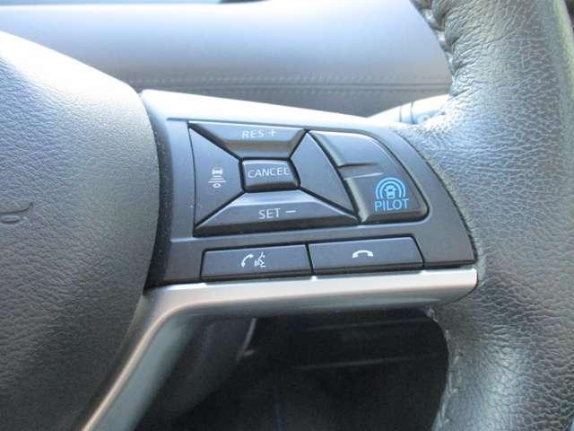 セレナ １．２　ｅ－ＰＯＷＥＲ　ハイウェイスター　Ｖ　プロパイロット　サイド・カーテンエアバック　アラウンドモニター　ＬＥＤヘッドライト　Ｗエアコン　フロントシートヒーター　ハンドルヒーター　寒冷地仕様　純正ディーラーナビ　両側電動スライドドア（20枚目）