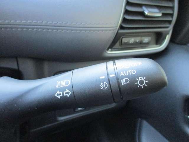 セレナ １．２　ｅ－ＰＯＷＥＲ　ハイウェイスター　Ｖ　プロパイロット　サイド・カーテンエアバック　アラウンドモニター　ＬＥＤヘッドライト　Ｗエアコン　フロントシートヒーター　ハンドルヒーター　寒冷地仕様　純正ディーラーナビ　両側電動スライドドア（22枚目）