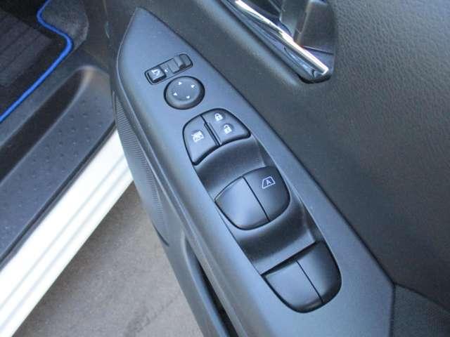 セレナ １．２　ｅ－ＰＯＷＥＲ　ハイウェイスター　Ｖ　プロパイロット　サイド・カーテンエアバック　アラウンドモニター　ＬＥＤヘッドライト　Ｗエアコン　フロントシートヒーター　ハンドルヒーター　寒冷地仕様　純正ディーラーナビ　両側電動スライドドア（35枚目）