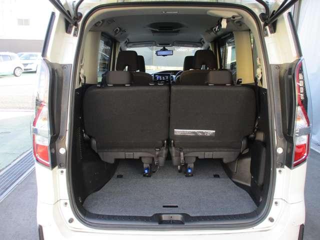 セレナ １．２　ｅ－ＰＯＷＥＲ　ハイウェイスター　Ｖ　プロパイロット　サイド・カーテンエアバック　アラウンドモニター　ＬＥＤヘッドライト　Ｗエアコン　フロントシートヒーター　ハンドルヒーター　寒冷地仕様　純正ディーラーナビ　両側電動スライドドア（43枚目）