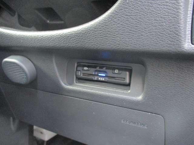 �����ɂd�s�b�t���Ă���܂��B�������H�̗��������X�C�X�C��@�d�s�b�J�[�h�̐\�����݂͓��Y�J�[�h���������߁I�I�I�u���S�v�u���g�N�v�u�֗��v�ŊF���܂̃J�[���C�t���T�|�[�g������T���ڂ̃J�[�h�ł��B