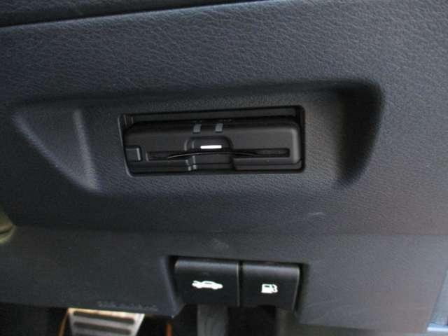 キックス 1.2 X ツートーン インテリアエディション (e-POW 日産純正メモリーナビ プロパイロット サイドエアバッグ 車線逸脱警報装置 LEDヘッドライト 1オーナー リアカメラ フルセグTV シートヒーター ドライブレコーダー アルミ ETC 盗難防止装置(33枚目)