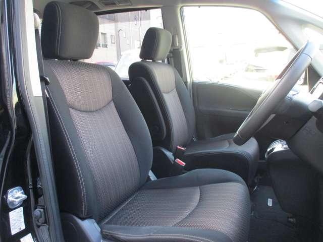 セレナ ＨＷＳＶエアロモード＋セフティＳハイブリッドアドバンスド　衝突被害軽減ブレーキ　踏み間違い防止　後席モニター　クルーズコントロール　アラウンドモニター　Ｗエアコン　両側電動スライドドア　パイオニア製８インチメモリーナビ　ＬＥＤヘッドライト（32枚目）