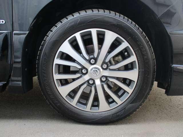 セレナ ＨＷＳＶエアロモード＋セフティＳハイブリッドアドバンスド　衝突被害軽減ブレーキ　踏み間違い防止　後席モニター　クルーズコントロール　アラウンドモニター　Ｗエアコン　両側電動スライドドア　パイオニア製８インチメモリーナビ　ＬＥＤヘッドライト（48枚目）