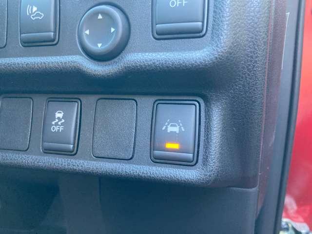 ノート １．２　ｅ－ＰＯＷＥＲ　メダリスト　ワンオーナー　クルーズコントロール　衝突被害軽減ブレーキ　踏み間違い防止　アラウンドモニター　ＥＴＣ２．０　純正ディーラーナビ　ＬＥＤヘッドライト　ハイビームアシスト　スマートルームミラー（19枚目）