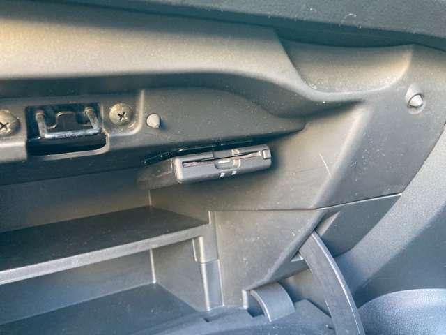 ノート １．２　ｅ－ＰＯＷＥＲ　メダリスト　ワンオーナー　クルーズコントロール　衝突被害軽減ブレーキ　踏み間違い防止　アラウンドモニター　ＥＴＣ２．０　純正ディーラーナビ　ＬＥＤヘッドライト　ハイビームアシスト　スマートルームミラー（32枚目）