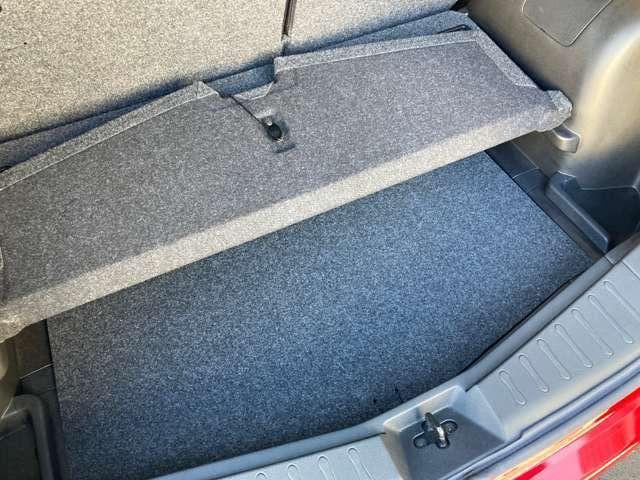 ノート １．２　ｅ－ＰＯＷＥＲ　メダリスト　ワンオーナー　クルーズコントロール　衝突被害軽減ブレーキ　踏み間違い防止　アラウンドモニター　ＥＴＣ２．０　純正ディーラーナビ　ＬＥＤヘッドライト　ハイビームアシスト　スマートルームミラー（39枚目）