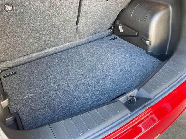 ノート １．２　ｅ－ＰＯＷＥＲ　メダリスト　ワンオーナー　クルーズコントロール　衝突被害軽減ブレーキ　踏み間違い防止　アラウンドモニター　ＥＴＣ２．０　純正ディーラーナビ　ＬＥＤヘッドライト　ハイビームアシスト　スマートルームミラー（40枚目）