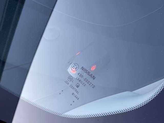 ノート １．２　ｅ－ＰＯＷＥＲ　メダリスト　ワンオーナー　クルーズコントロール　衝突被害軽減ブレーキ　踏み間違い防止　アラウンドモニター　ＥＴＣ２．０　純正ディーラーナビ　ＬＥＤヘッドライト　ハイビームアシスト　スマートルームミラー（45枚目）