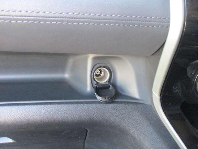 セレナ ハイウェイスターＶ　ワンオーナー　クルーズコントロール　サイド・カーテンエアバック　衝突被害軽減ブレーキ　踏み間違い防止　アラウンドモニター　ＬＥＤヘッドライト　純正ディーラーナビ　ＥＴＣ２．０　両側電動スライドドア（34枚目）