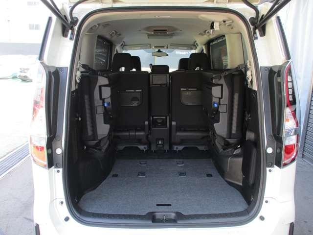 セレナ ハイウェイスターＶ　ワンオーナー　クルーズコントロール　サイド・カーテンエアバック　衝突被害軽減ブレーキ　踏み間違い防止　アラウンドモニター　ＬＥＤヘッドライト　純正ディーラーナビ　ＥＴＣ２．０　両側電動スライドドア（42枚目）