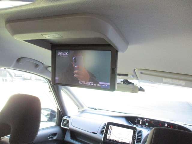 セレナ ハイウェイスターＶ　ワンオーナー　クルーズコントロール　サイド・カーテンエアバック　衝突被害軽減ブレーキ　踏み間違い防止　アラウンドモニター　ＬＥＤヘッドライト　純正ディーラーナビ　ＥＴＣ２．０　両側電動スライドドア（49枚目）